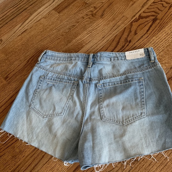 **NWT**PacSun High Rise Short - Picture 3 of 5